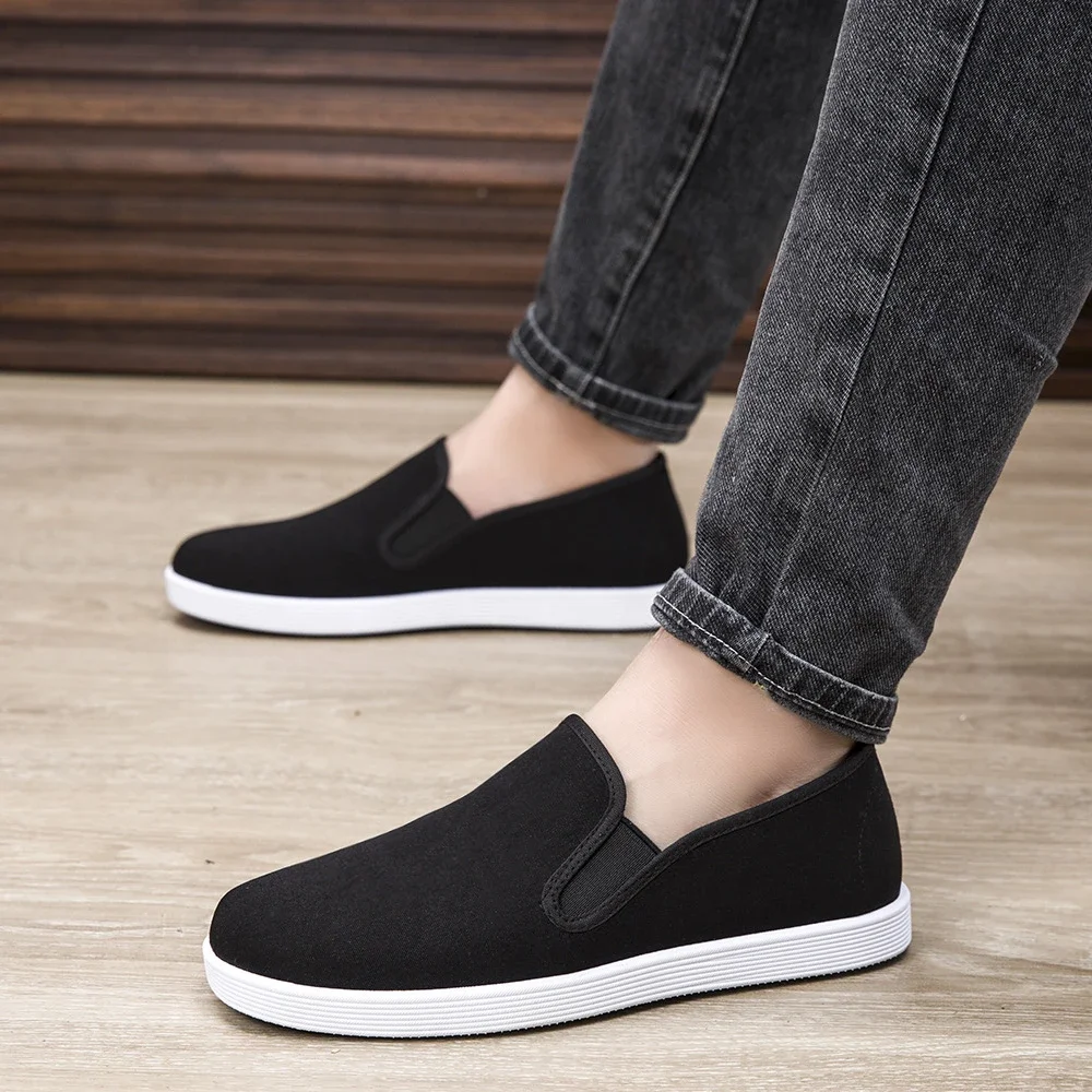 Black Men's Chinese Retro Slip-Ons