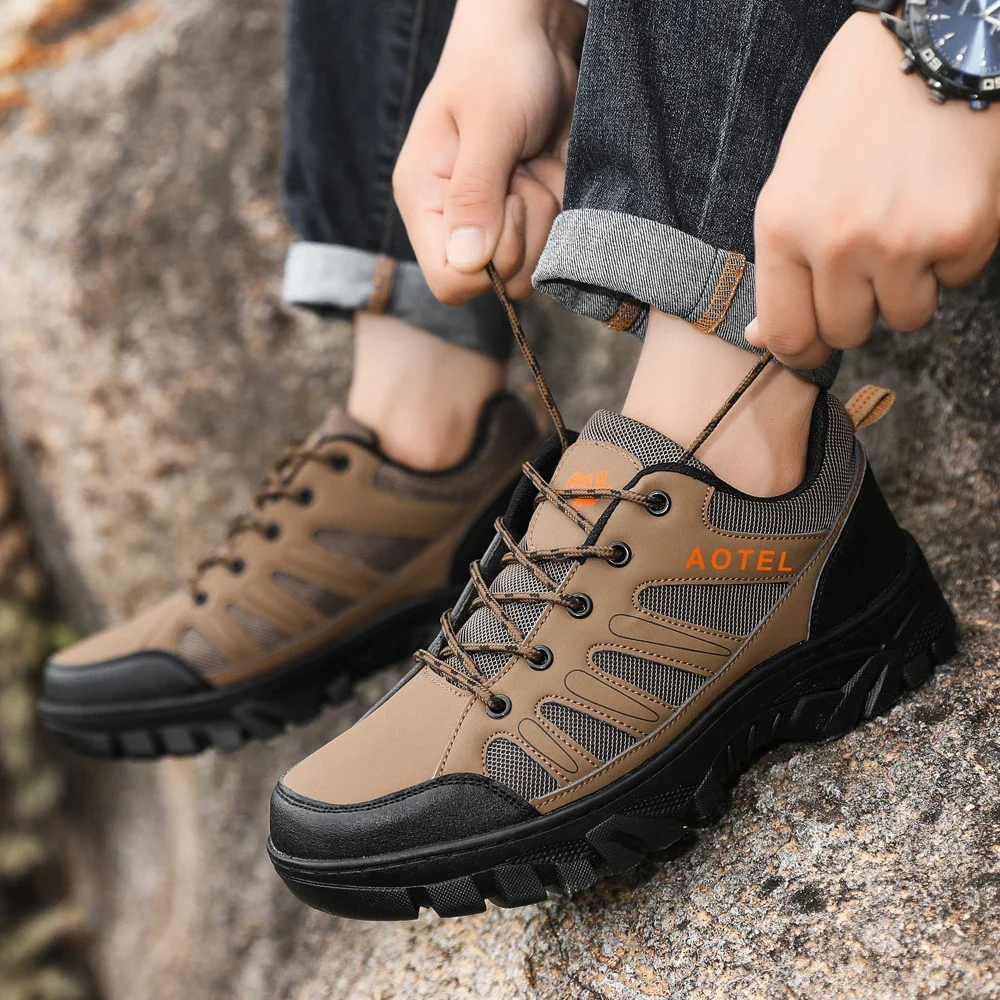 2025 Men's Wide Hiking Shoes Chunky Durable Sneakers