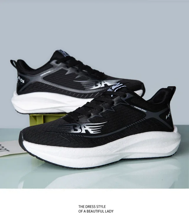 2025 Carbon-Plate Couple Sneakers - Trendy Style Detail