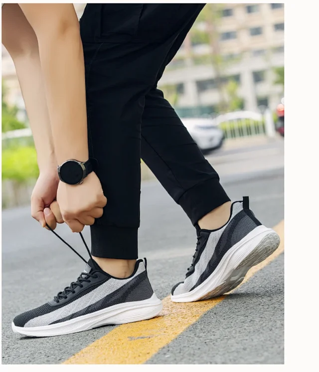 Big Men's 25 Flyknit Mesh Running Shoes Detail