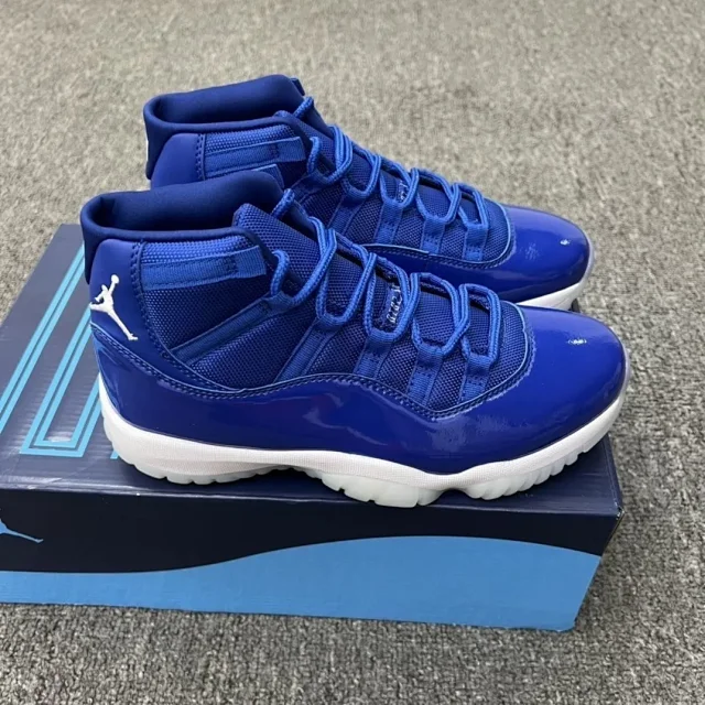 Air Jordan 11 High Basketball Shoes Multi-Color Detail