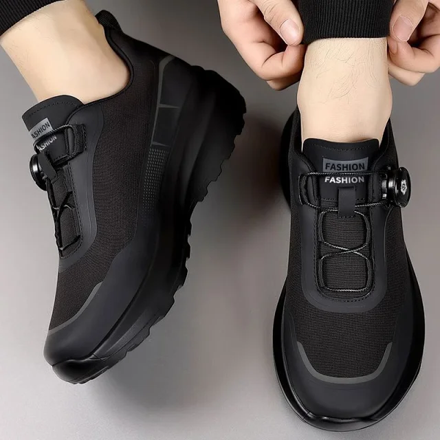 Men's Side Rotating Buckle Trail Shoes Detail