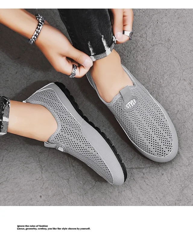 Men's Summer Mesh Slip-On Shoes Detail