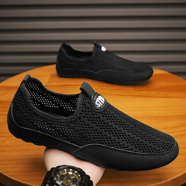 Men's Summer Mesh Slip-On Shoes Detail