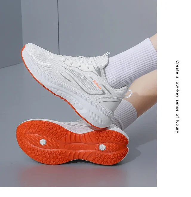 Women's Korean Style Breathable Flyknit Casual Running Sneakers Detail