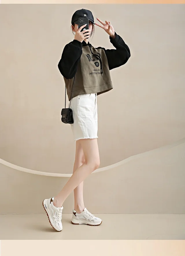 Women's 2025 Breathable Korean Sneakers Detail