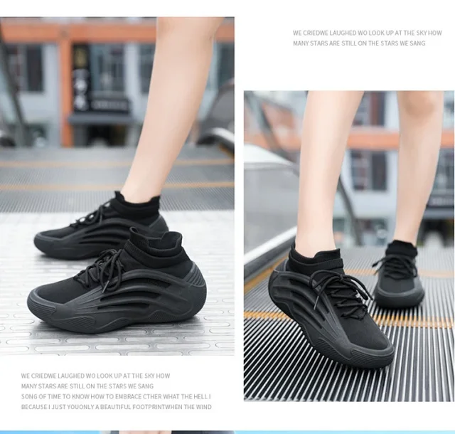 Lightweight Flyknit Women's Sneakers Detail