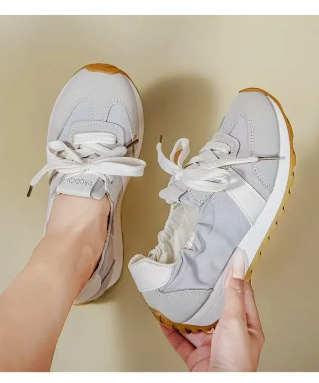 Korean Women's Platform Sneakers Summer 2025 Detail
