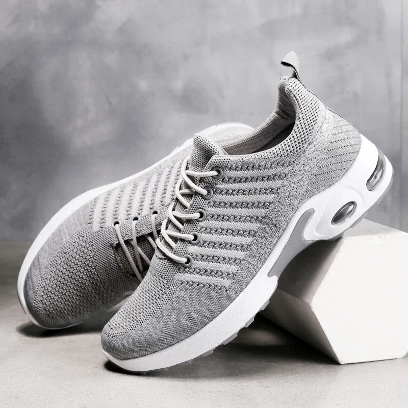 Trendy Korean Men's Flyknit Sneakers 2025