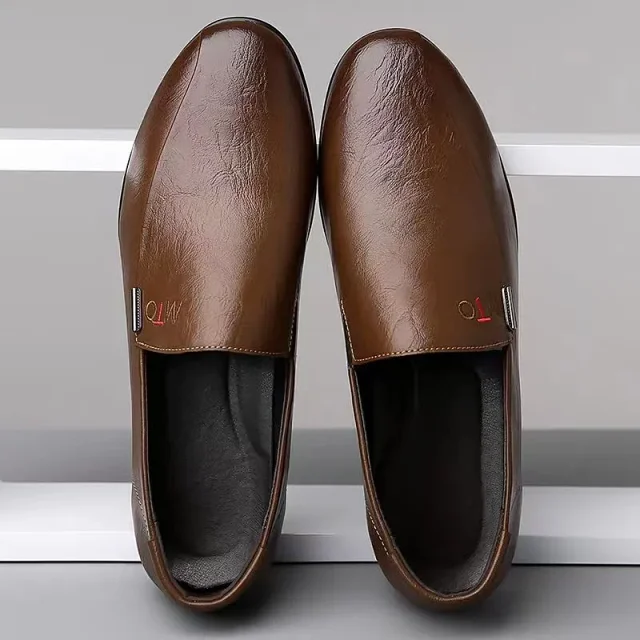 Men's Casual Leather Slip-On Driving Shoes Detail