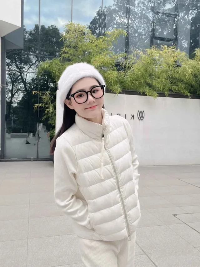 Moncler Women's Lightweight Puffer Ice Cream Detail