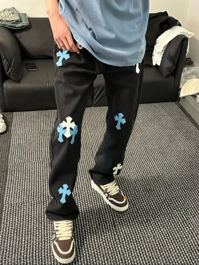 Crooked High Street Cross Patch Loose Fit Distressed Straight Jeans Detail