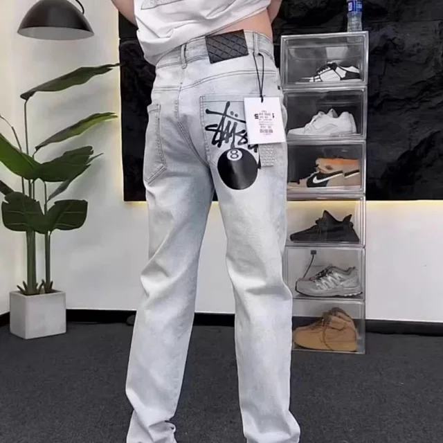 Men's Skinny Stretch Jeans Detail