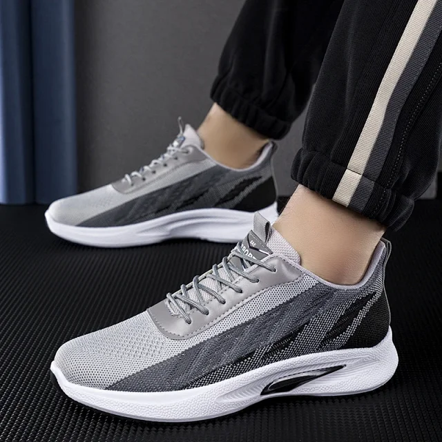 Men's Knit Mesh Versatile Running Sneakers Detail