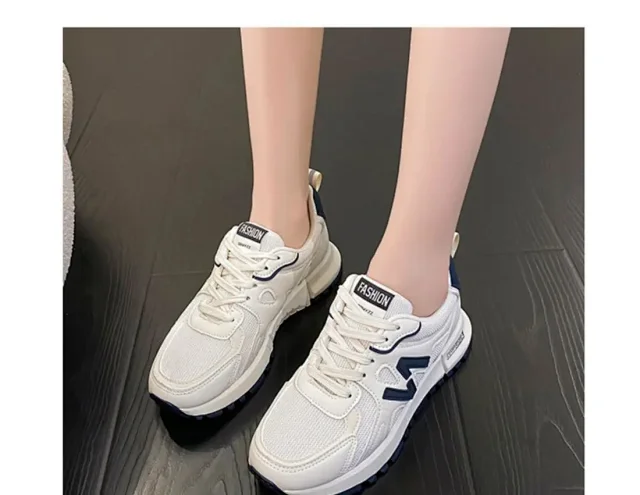 2025 Women's Lightweight Non-Slip White Athletic Sneakers Detail