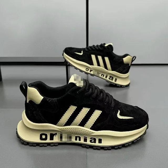 Men's Edgy Retro Dad Sneakers 2025 Detail