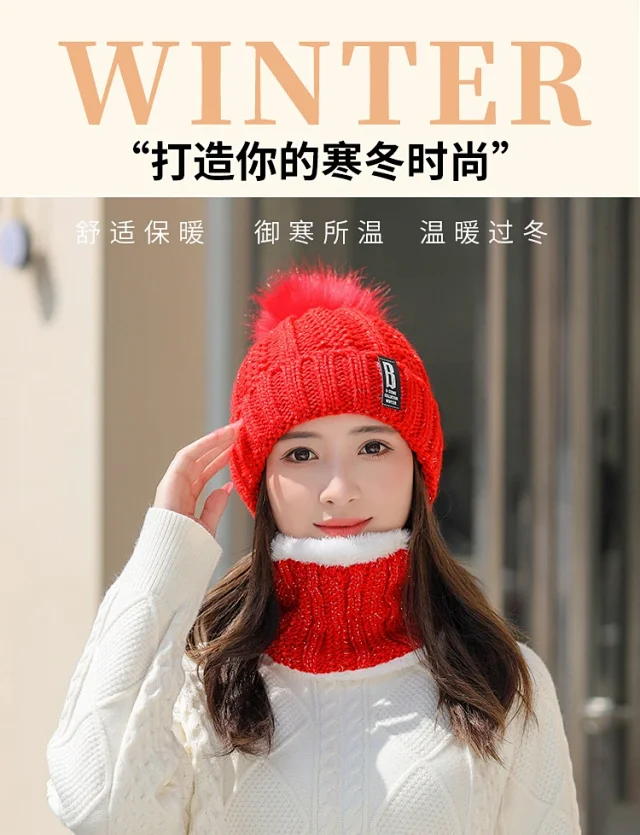 Women's Korean Fleece Knit Winter Beanie Detail