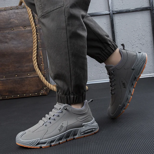 Men's Chunky Dad Shoes Comfort Sneakers Detail