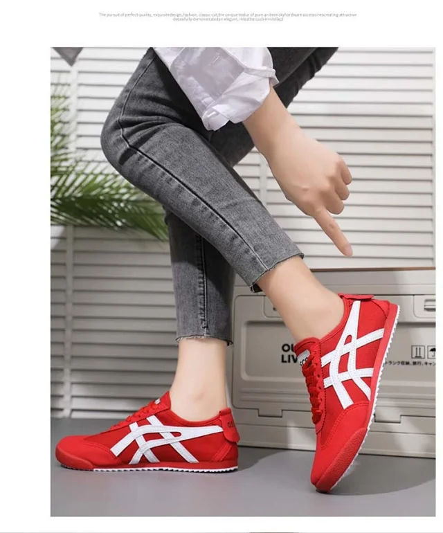 Korean Street Canvas Sneakers Lightweight Detail