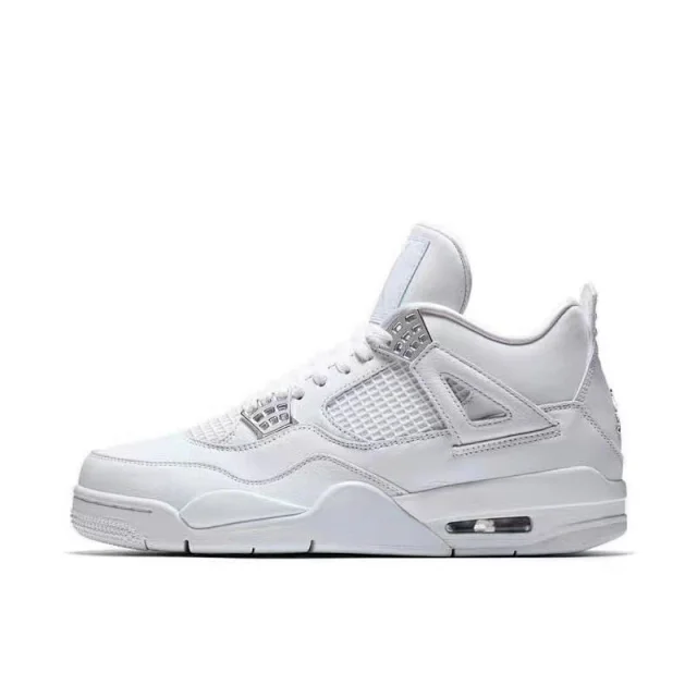 Air Jordan 4 Thunder Basketball Sneakers Detail
