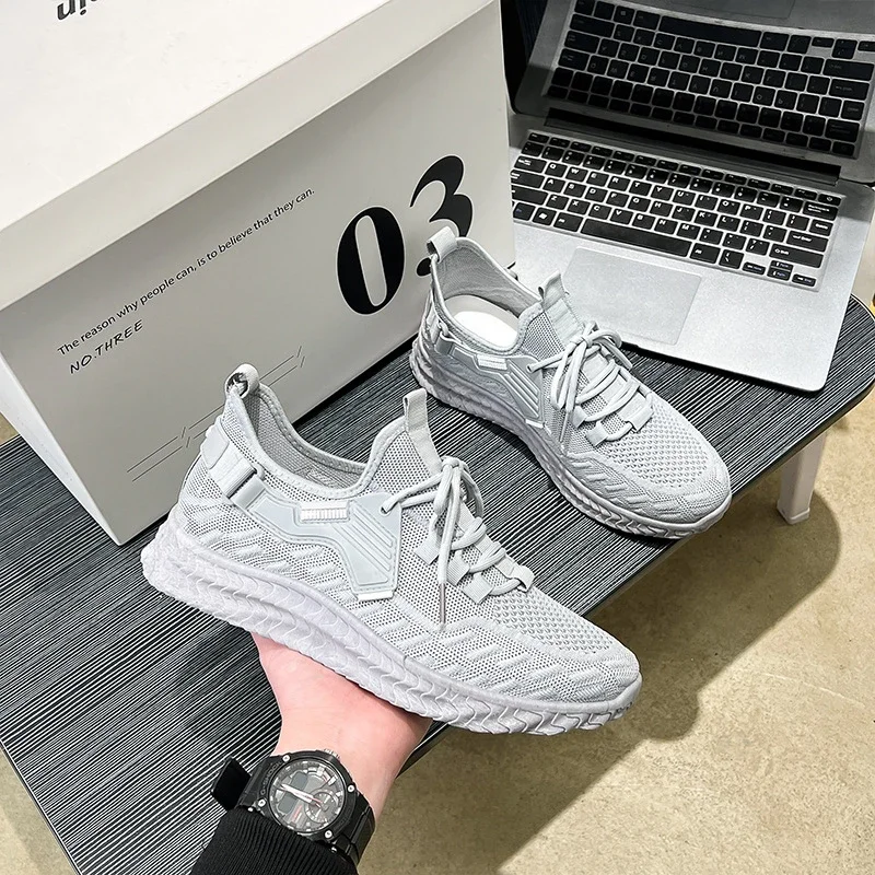 Men's Breathable Mesh Travel Sneakers