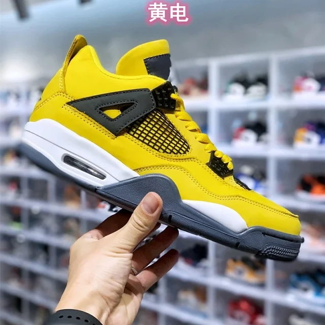 AJ4 Kaws SB Men's Black Cat Detail