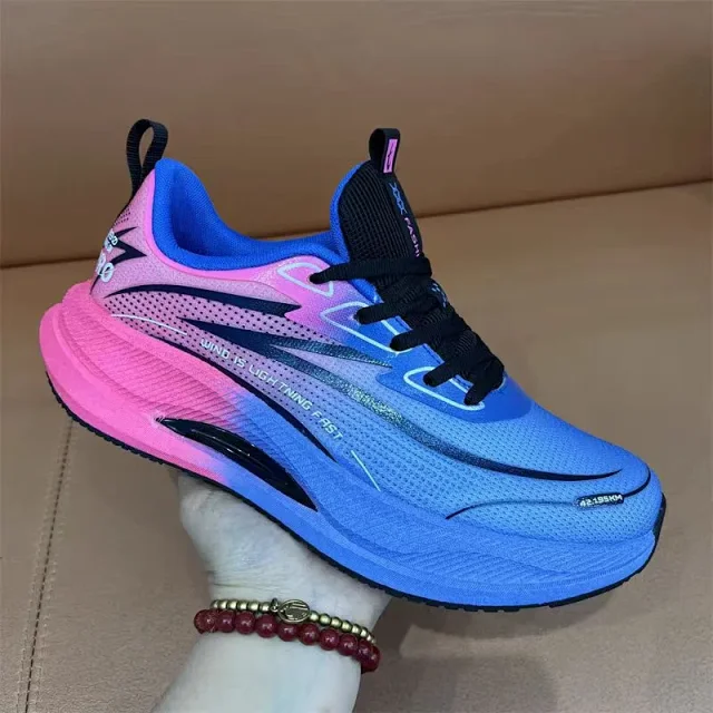 Summer Men's Gradient Mesh Running Shoes Detail