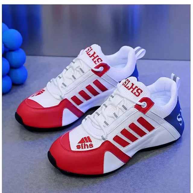 Men's Casual Couple Mesh Running Shoes Detail