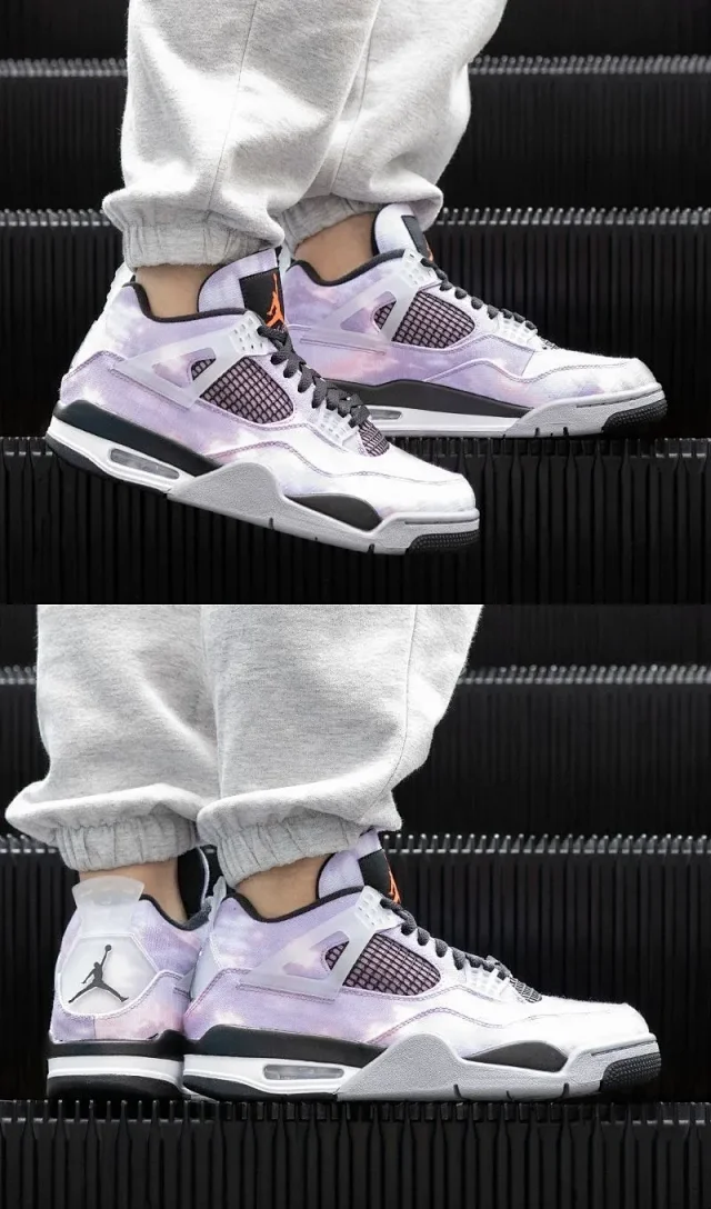 Authentic Youth Jordan 4 Couple Sneakers Detail