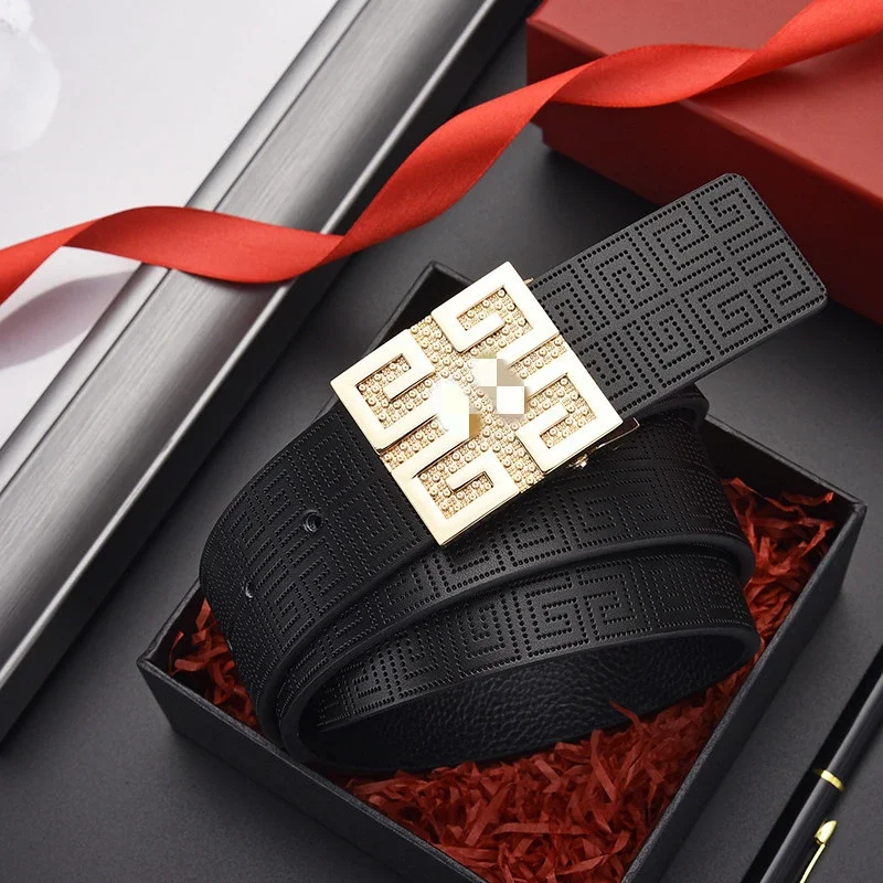 JiJia Perforated Men's Leather Belt Smooth Buckle