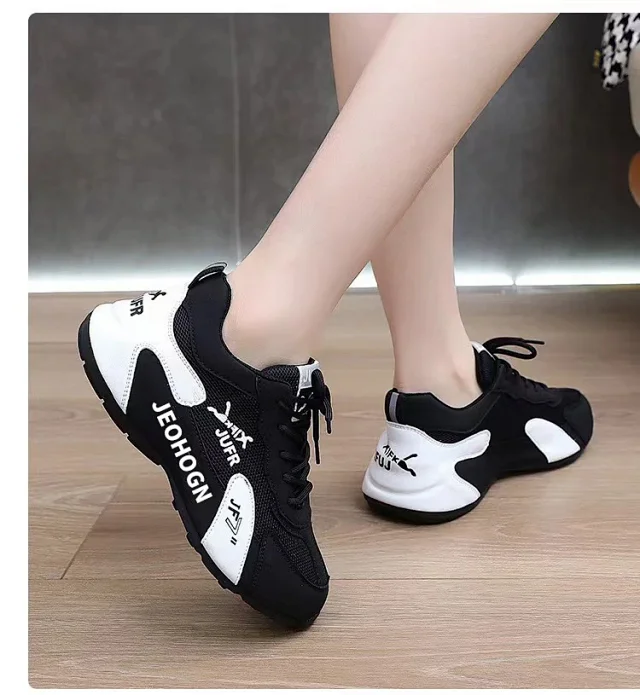 Women's Leather Color-Block Platform Sneakers Detail