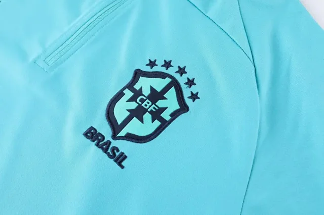 French NT Half-Zip Soccer Trainer Set Detail