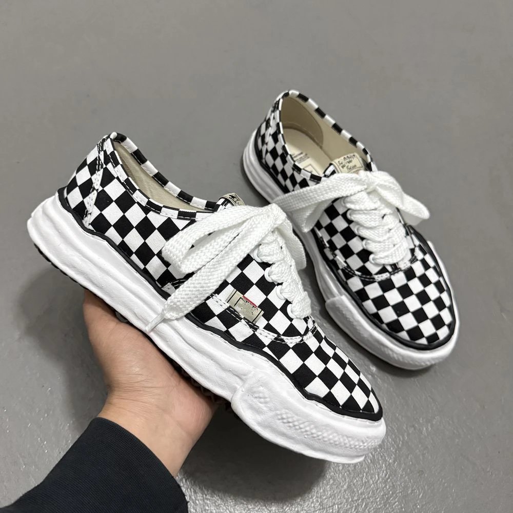 Black White Plaid