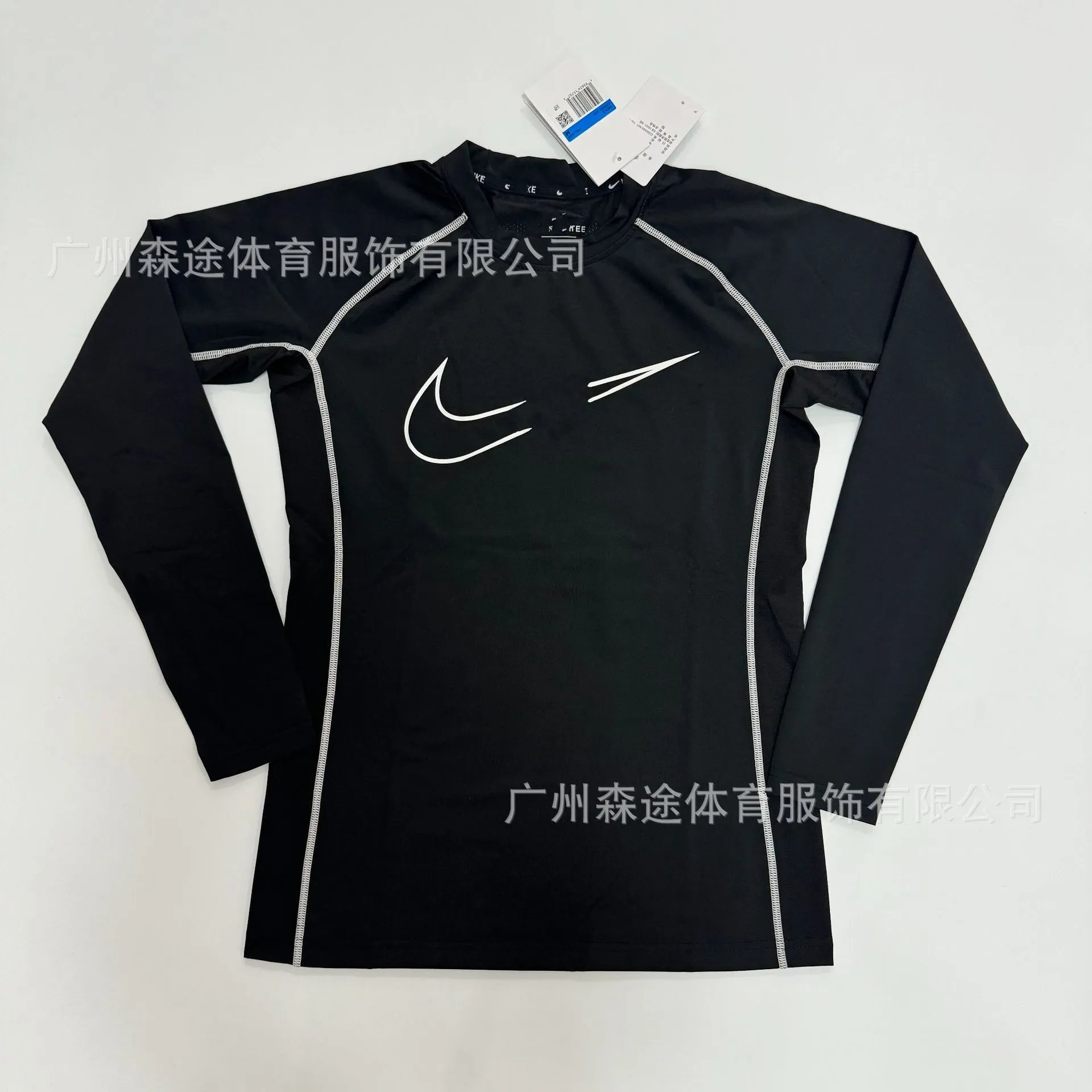 226 long sleeved black