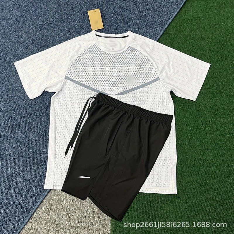 Nike Shirts Short-Sleeve Patterned Running Shirt — T900 white D218 black