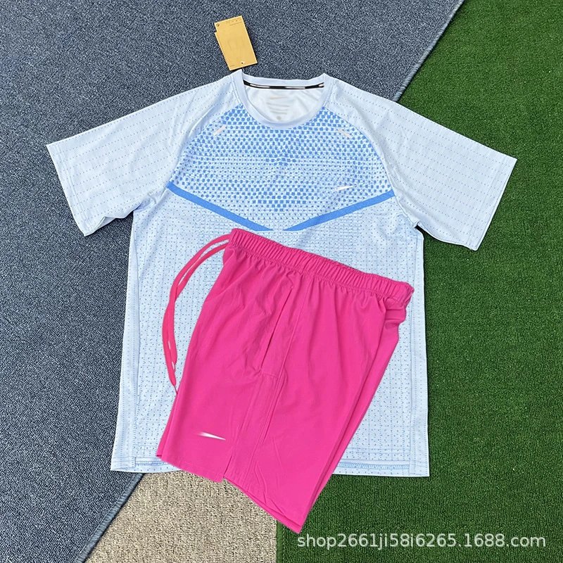 Nike Shirts Short-Sleeve Patterned Running Shirt — T900 blue D218 pink