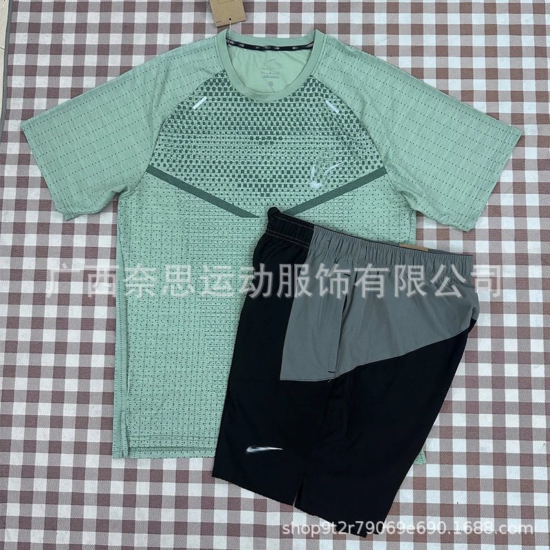 Nike Shirts Short-Sleeve Patterned Running Shirt — T900 Green 7508 Black