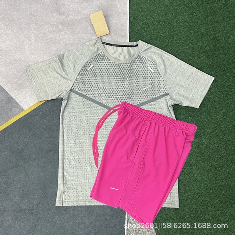 Nike Shirts Short-Sleeve Patterned Running Shirt — T900 light gray D218 pink