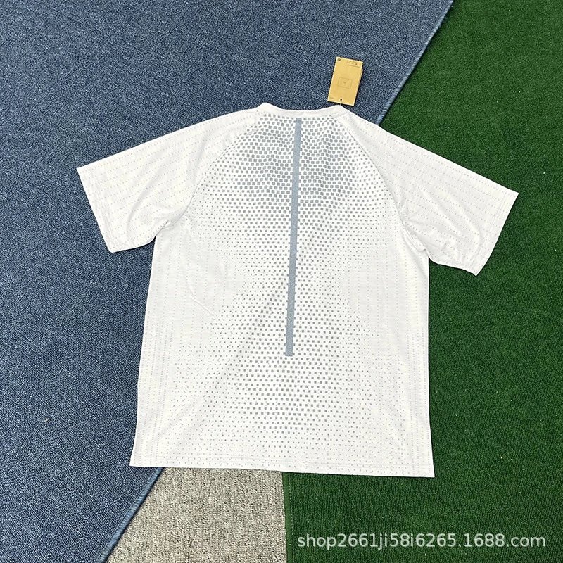 Nike Shirts Short-Sleeve Patterned Running Shirt image 5