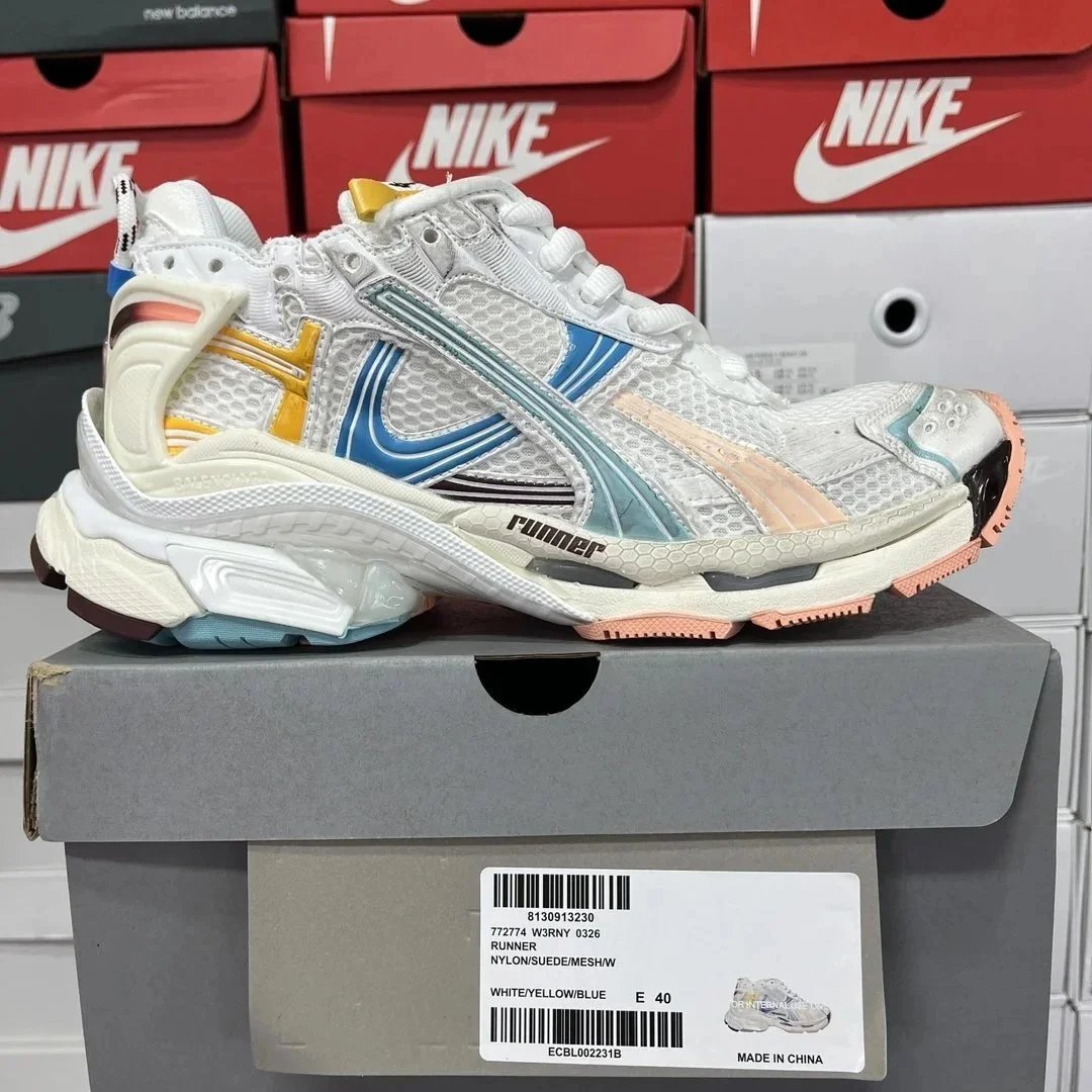 7.5 0326 White Blue Pink
