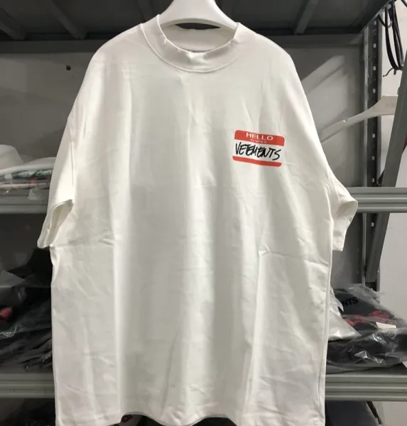 Vetements Hello Name Tag White Oversized T-Shirt - 1