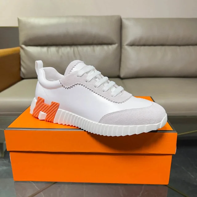 Hermès Sneakers Low-Top Lace-Up with Serrated Sole product detail image 9