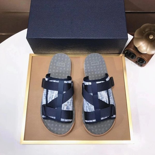 Fendi Mania Print Slide Sandals Navy and White Slippers product listing in Litbuy spreadsheet finds