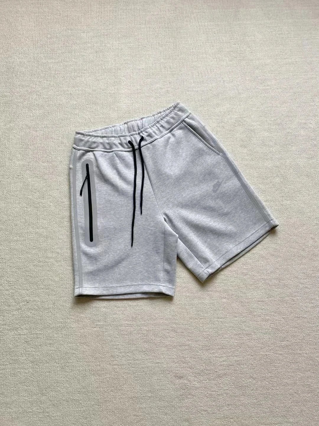 Nike Shorts Drawstring with reflective side stripes and zip pocket image 4