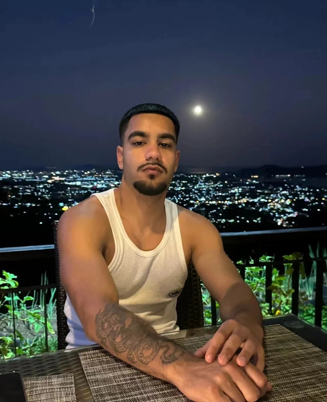 Corteiz Guerillaz Ribbed Tank Top Black - 3