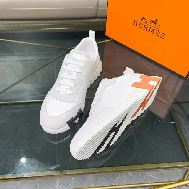 Hermès Sneakers Low-Top Lace-Up with Serrated Sole product detail image 6