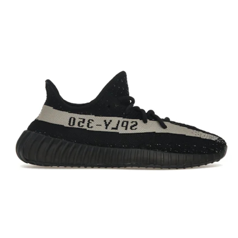 Y**zy V2 Core Black White Fashion sneakers www.yupooz.com - 3345238