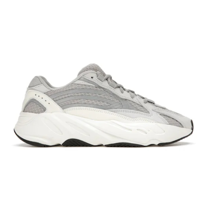 Y**zy   V2 Static Casual sneakers www.yupooz.com - 3345314