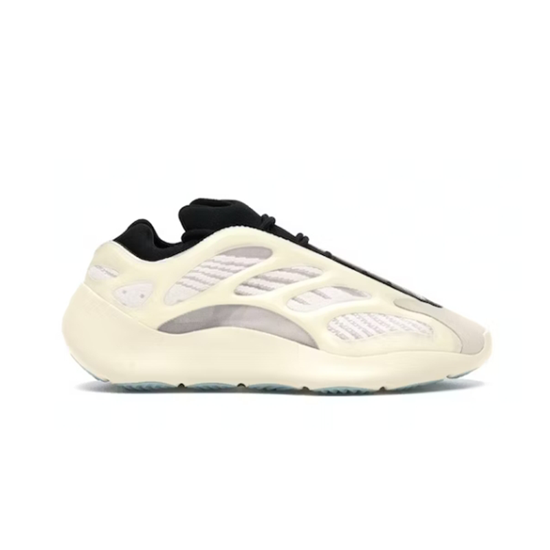 Y**zy Boost  V3 Azael www.yupooz.com - 3344995
