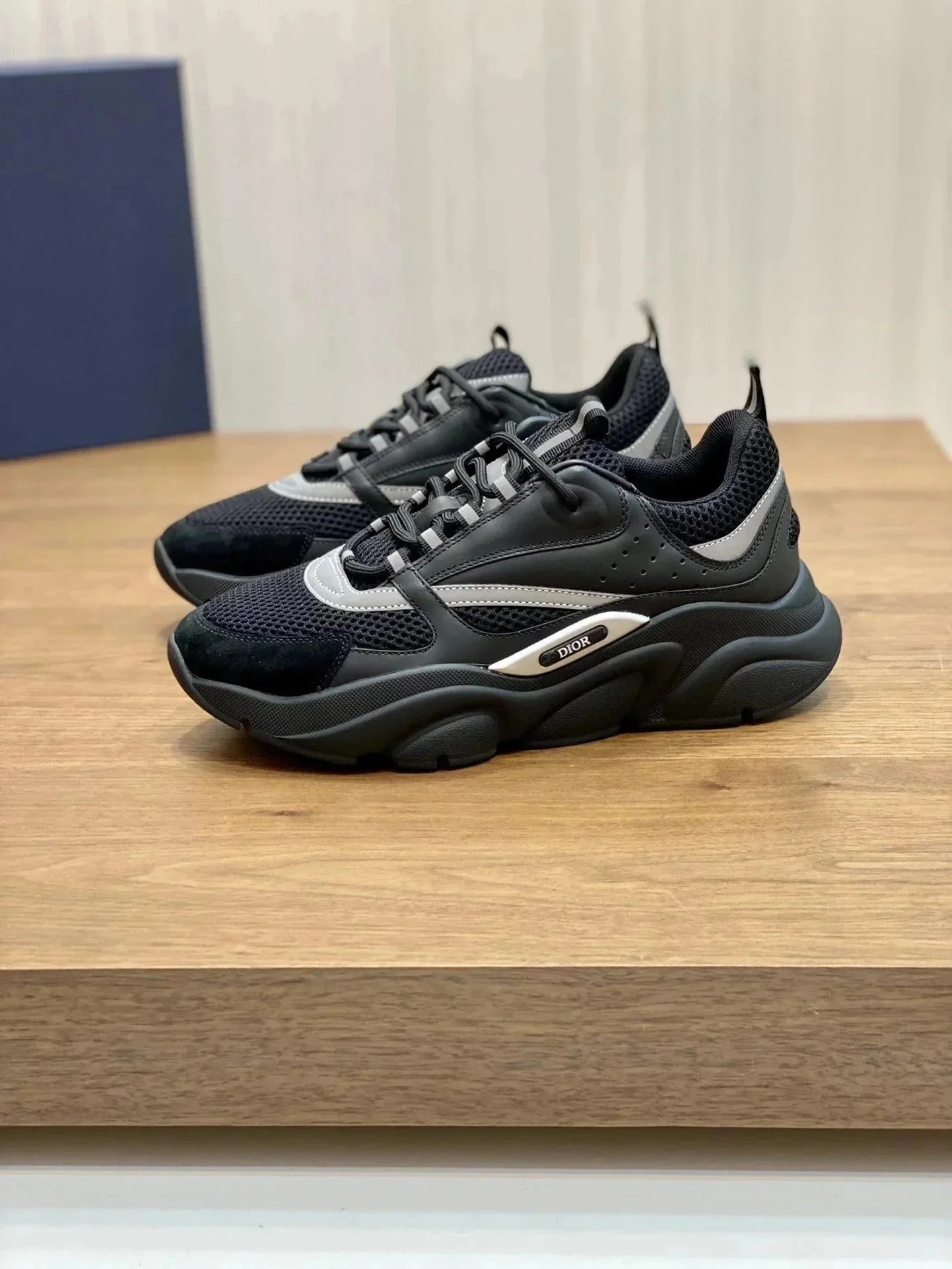 1:1 Batch 经典百搭休闲运动鞋 15